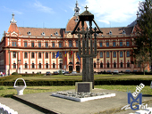 Prefectura; Troita Eroilor